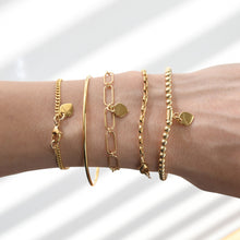 Load image into Gallery viewer, Gold Open Link Bracelet With Heart Charm