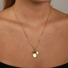 Load image into Gallery viewer, Box Chain Necklace With Toggle And Pear Opal