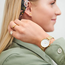 Load image into Gallery viewer, White Dial Gold Mesh Watch