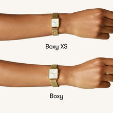 Load image into Gallery viewer, Boxy XS Gold Mesh watch
