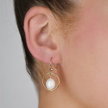 Load image into Gallery viewer, Halo Earrings With Oval Pearl.
