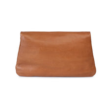 Load image into Gallery viewer, Tan Quinn Purse
