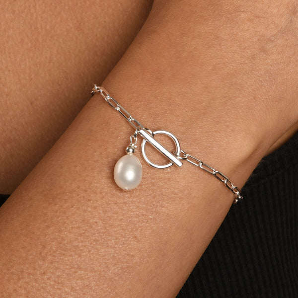 Von Treskow Toggle Paper Clip Bracelet With Pearl