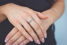 Load image into Gallery viewer, Georgini Diamond Links Ring
