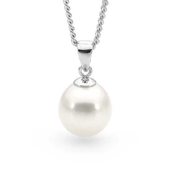 White Gold Moon Pearl Pendant