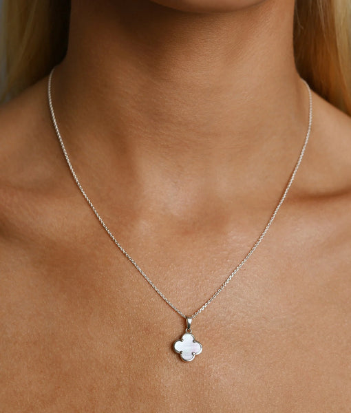 Mother Of Pearl Clover Necklace