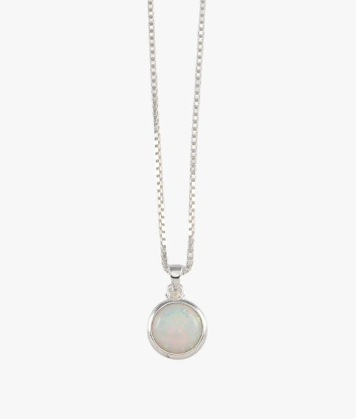 White Rond Czelline Opal Necklace