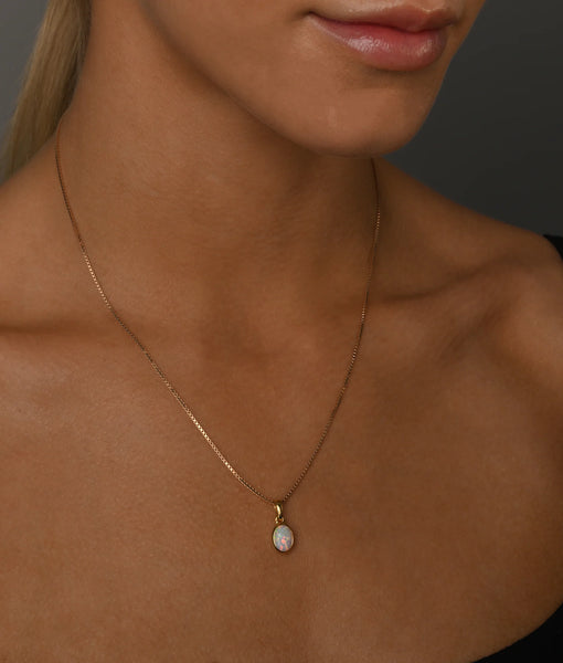 White Oval Czelline Opal Necklace