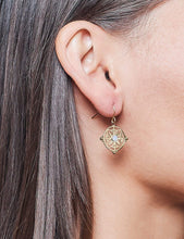 Load image into Gallery viewer, Gold Sila Drop Earrings
